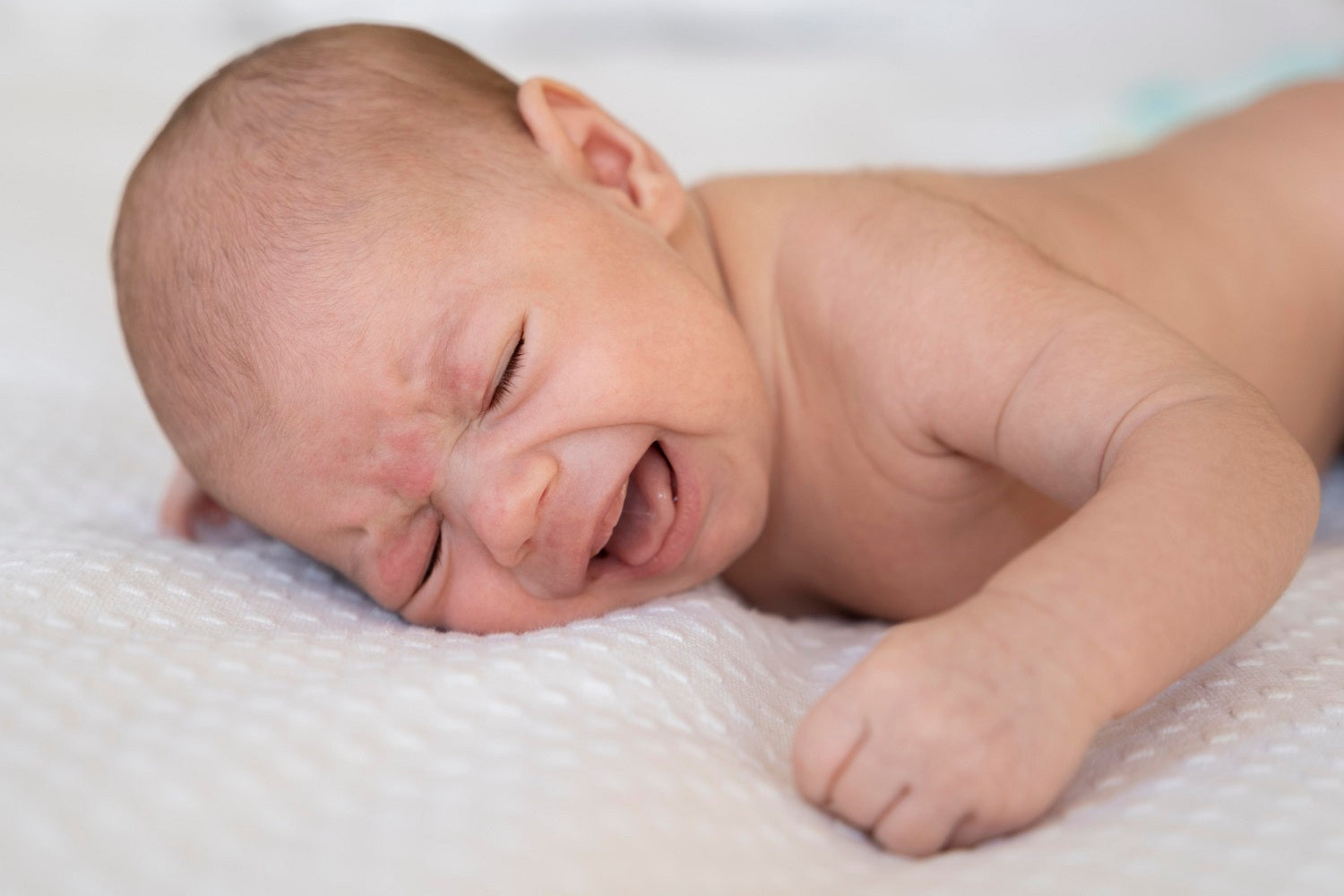 Bé Sơ Sinh Bị Rôm Sảy: Mẹ Đã Hiểu Hết Nguyên Nhân?